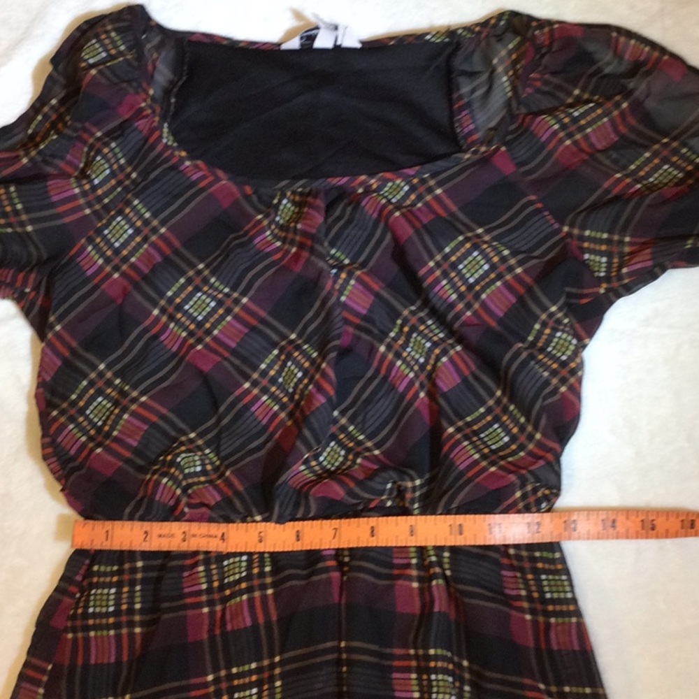 Speechless Plaid midi Dress - Picture 6 of 13